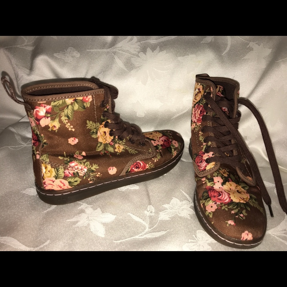 Dr. Martens